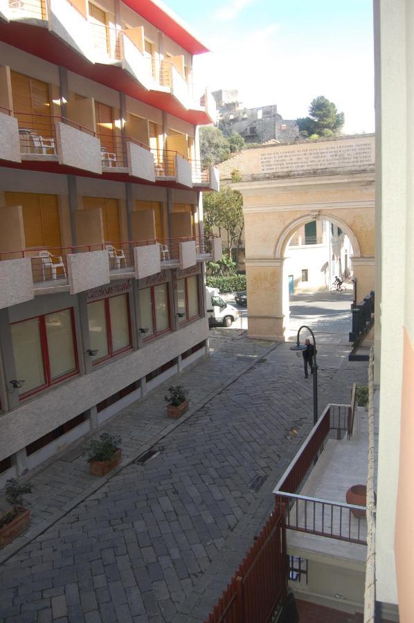Grand Hotel Moroni Finale Ligure Zewnętrze zdjęcie
